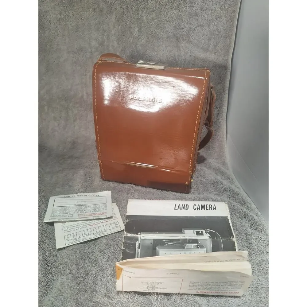 Polaroid 433 Land Camera Tested Working w/ Case Clean Vintage 1960s- Excellent!